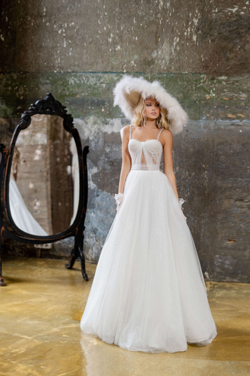 Buy wedding dress «Lucilla» Ange Etoiles from the collection of Starlight 2023 in the boutique “Mary Trufel”