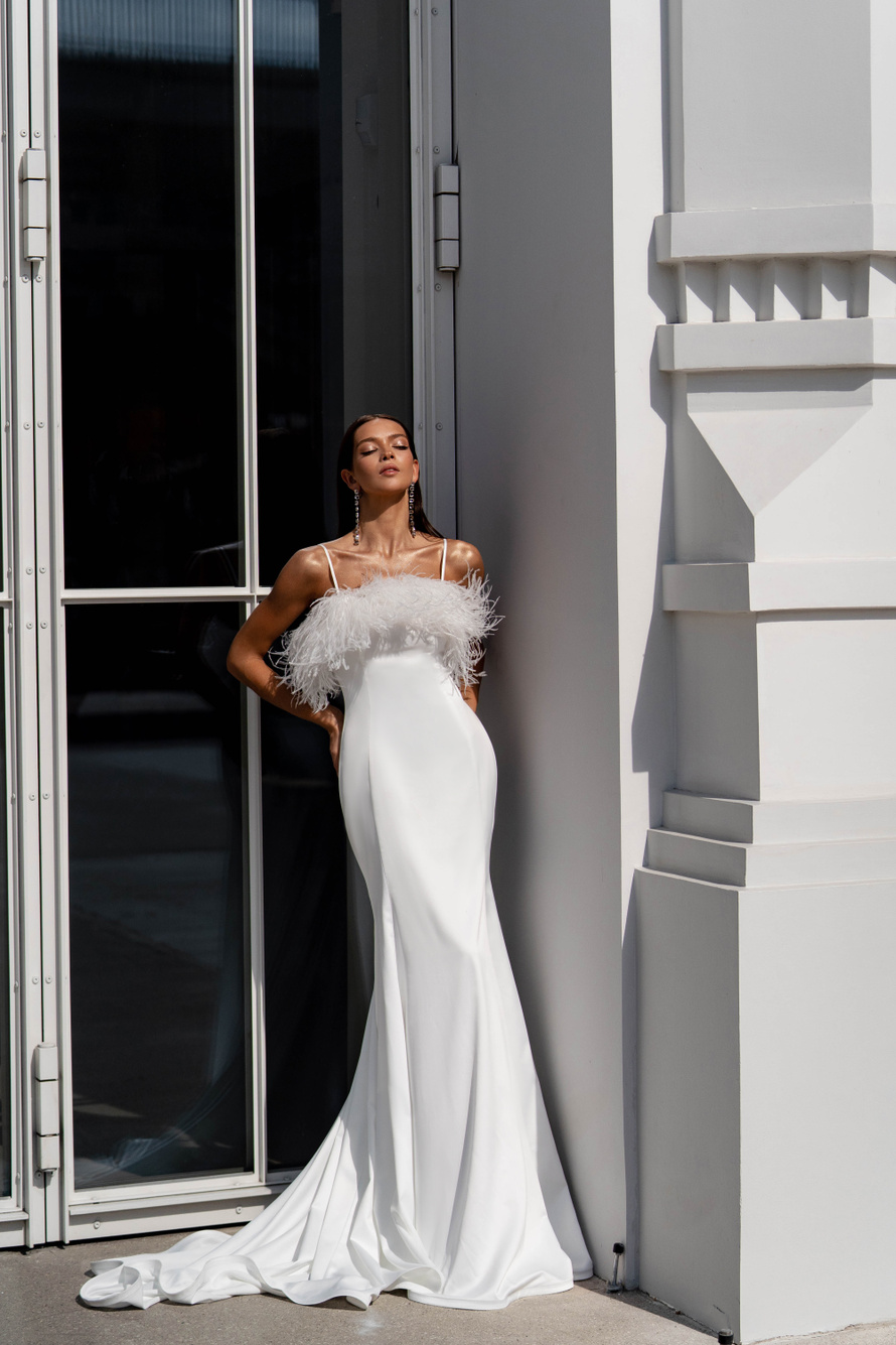 Купить свадебное платье «Лорейн» Сонеста из коллекции 2023 года в салоне «Мэри Трюфель»
