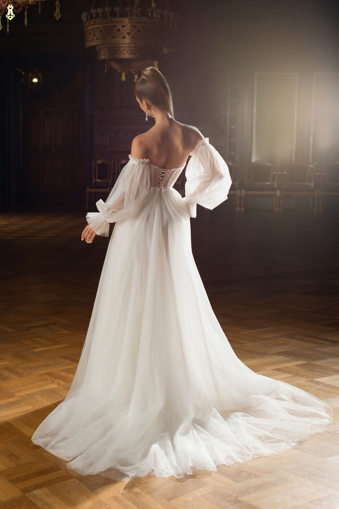 Купить свадебное платье «Флер» Мэрри Марк из коллекции Мистерия 2023 года в салоне «Мэри Трюфель»