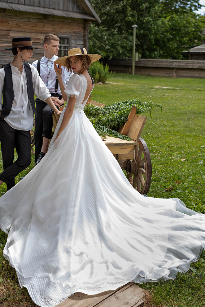 Купить свадебное платье «Изия» Рара Авис из коллекции Сан Рей 2020 года в интернет-магазине