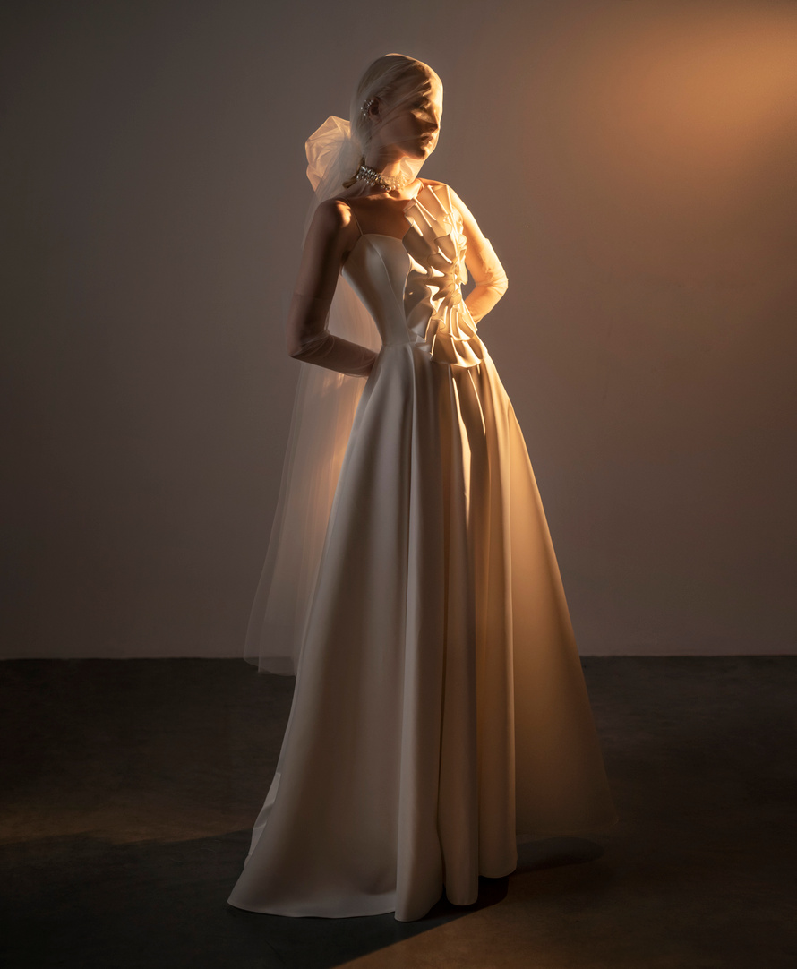 Купить свадебное платье Эстер Эйв из коллекции 2023 года в салоне «Мэри Трюфель»