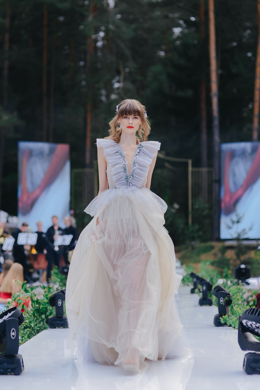 Купить свадебное платье «Тиса» Рара Авис из коллекции Флорал Парадайз 2018 года в салоне свадебных платьев