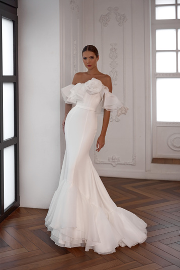 Купить свадебное платье «Грасия» Натальи Градовой из коллекции 2024 года в салоне «Мэри Трюфель»