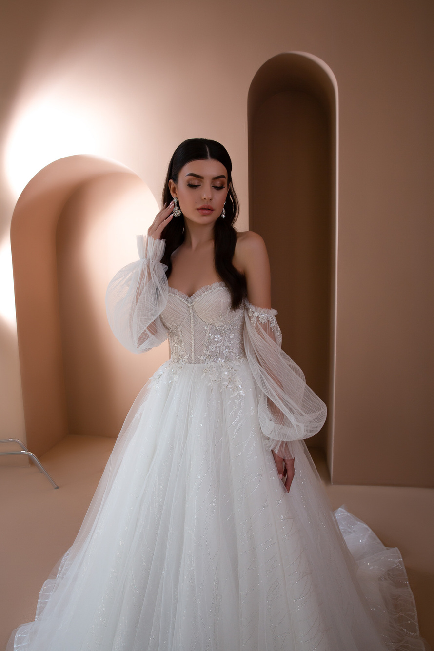Свадебное платье Авалон Армония — купить в Ростове платье Авалон из коллекции 2021 года