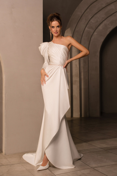 Купить свадебное платье «Левинс» Мэрри Марк из коллекции Минимализм 2023 года в салоне «Мэри Трюфель»