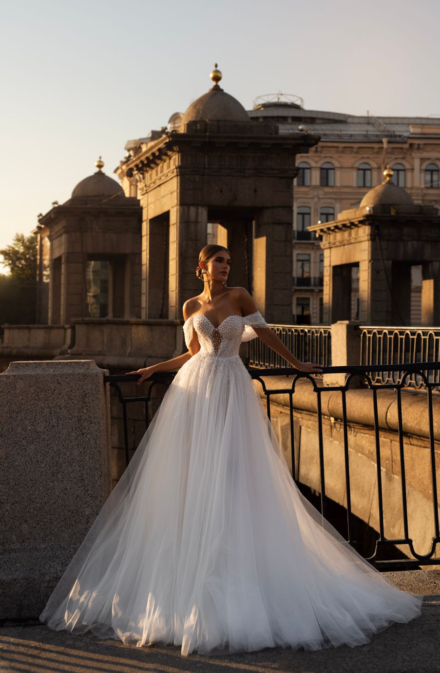 Платья на свадьбу для гостей | Купить платье на свадьбу для гостьи в салоне Валенсия (Москва)