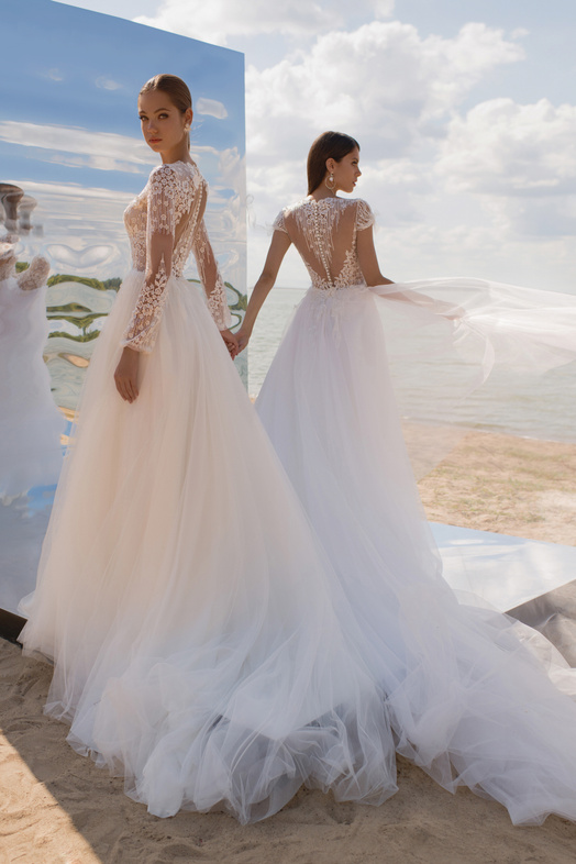 Свадебное платье «Джуно» Strekkoza — купить в Краснодаре платье Джуно из Nuvole Nella Sabbia Стреккоза 2020