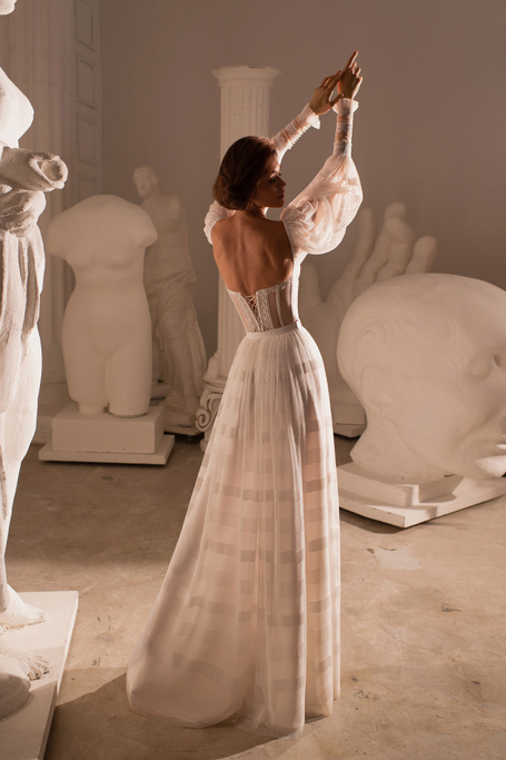 Свадебное платье Каприта Кукла — купить в Краснодаре платье Каприта из коллекции Олимп 2022