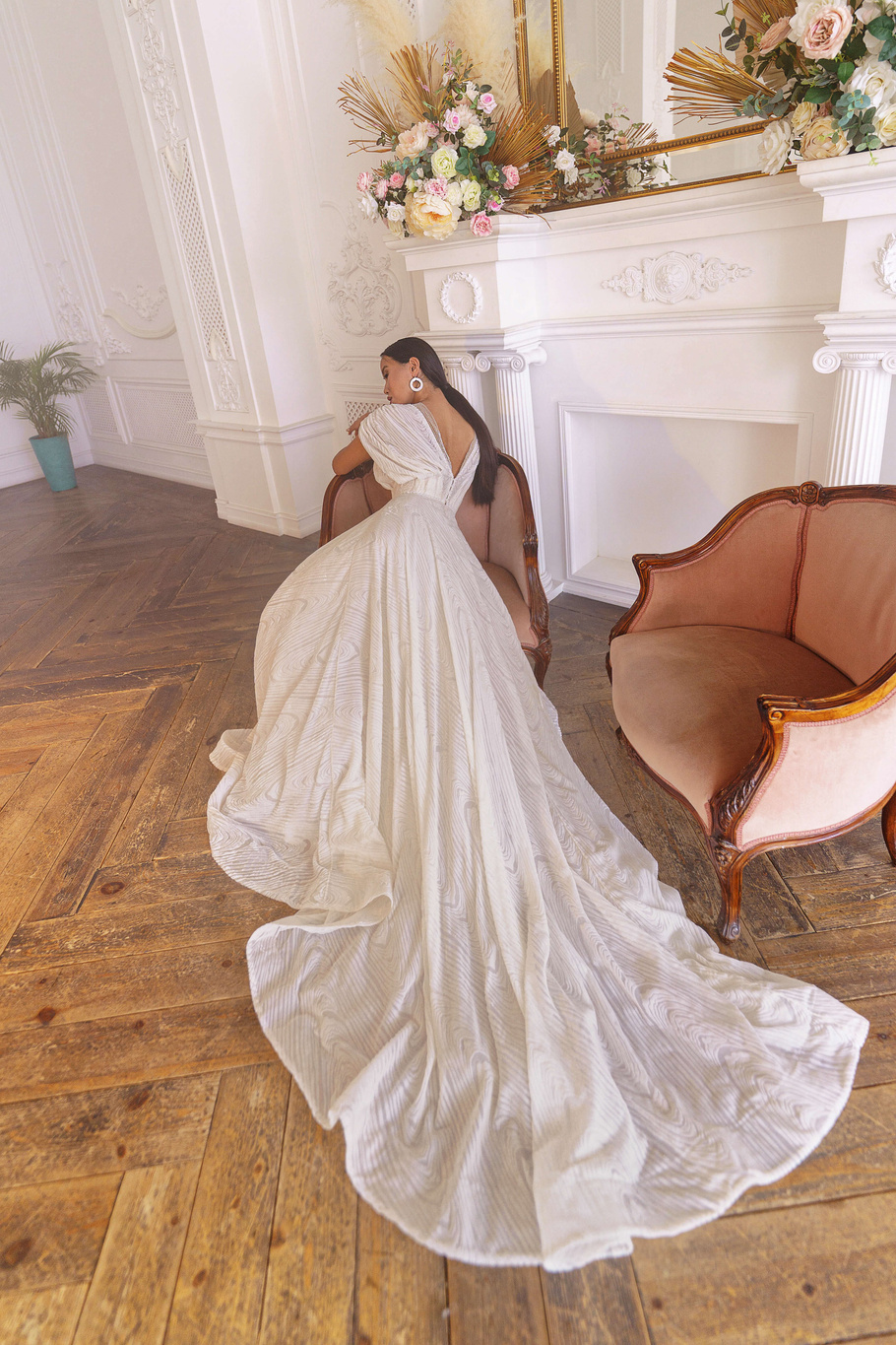 Купить свадебное платье «Жасмин» Рара Авис из коллекции Искра 2021 года в интернет-магазине