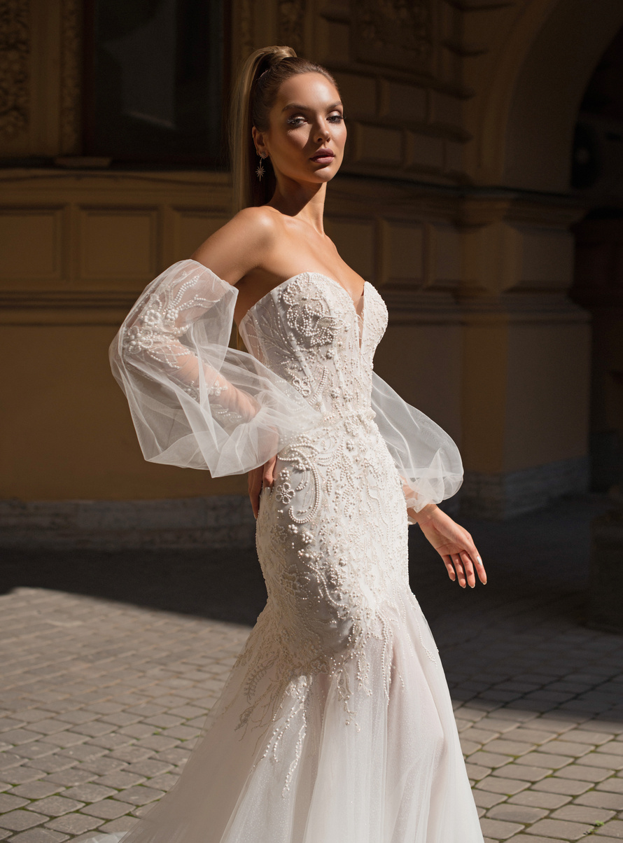 Купить свадебное платье «Лавиния» Мэрри Марк из коллекции Мистерия 2023 года в салоне «Мэри Трюфель»