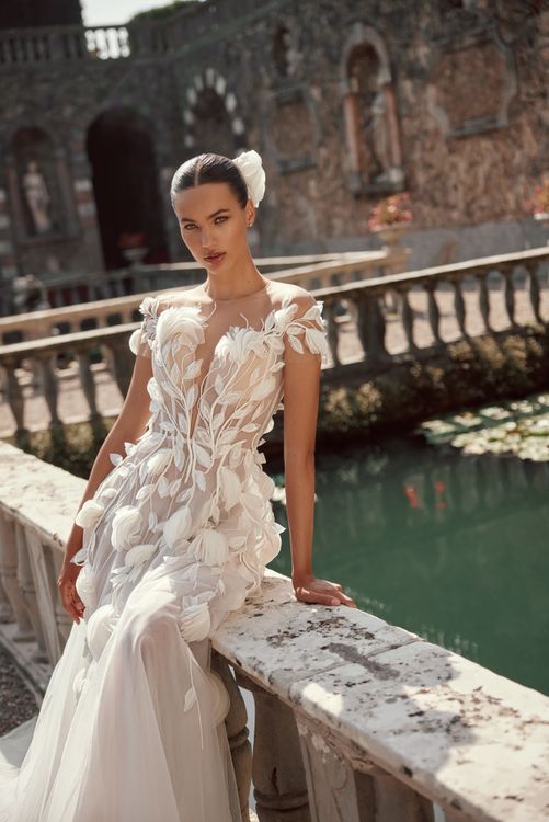 Wedding dresses with flowers