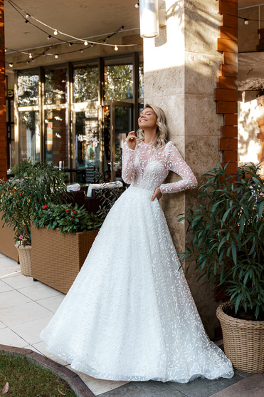 Купить свадебное платье «Рэнси» Сонеста из коллекции 2022 года в салоне «Мэри Трюфель»
