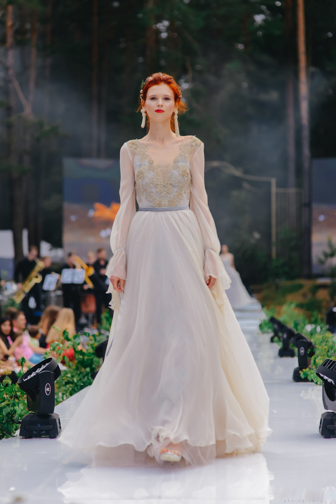 Купить свадебное платье «Млерия» Рара Авис из коллекции Флорал Парадайз 2018 года в интернет-магазине «Мэри Трюфель»