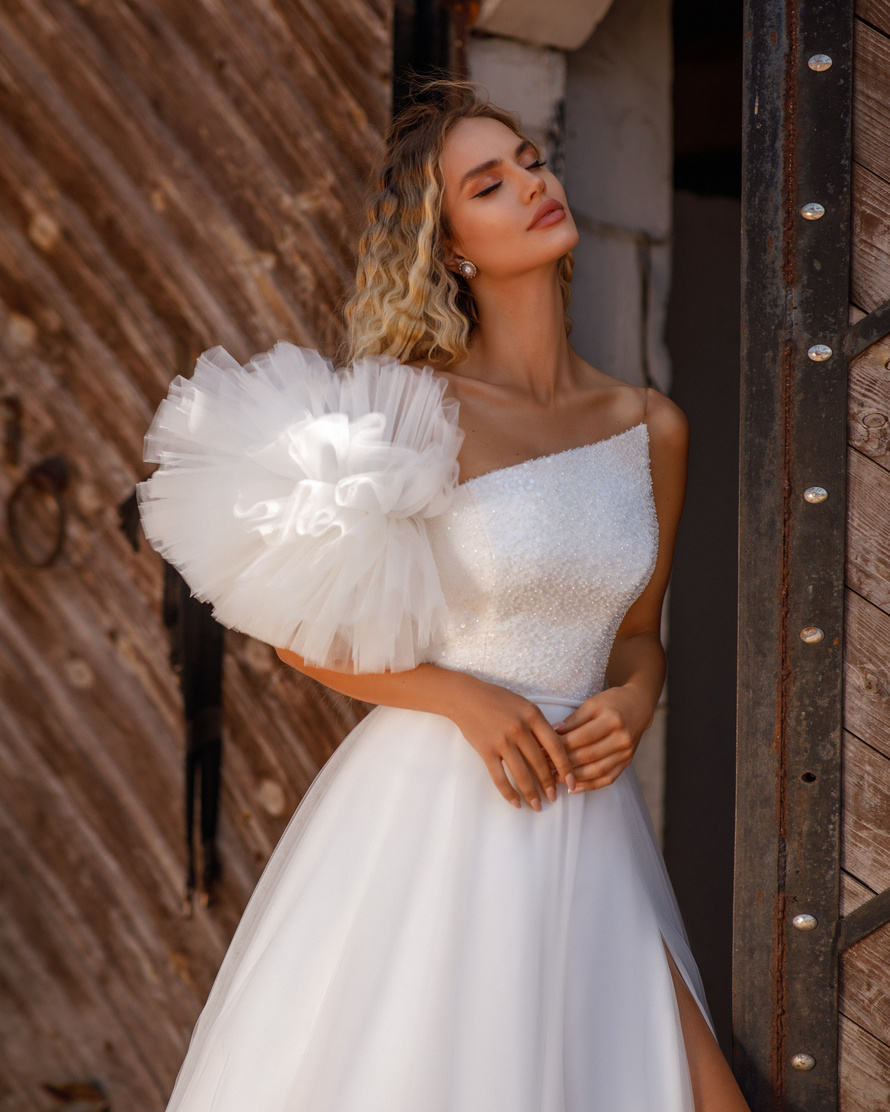 Купить свадебное платье «Лола» Стрекоза из коллекции Любава 2023 года в салоне «Мэри Трюфель»