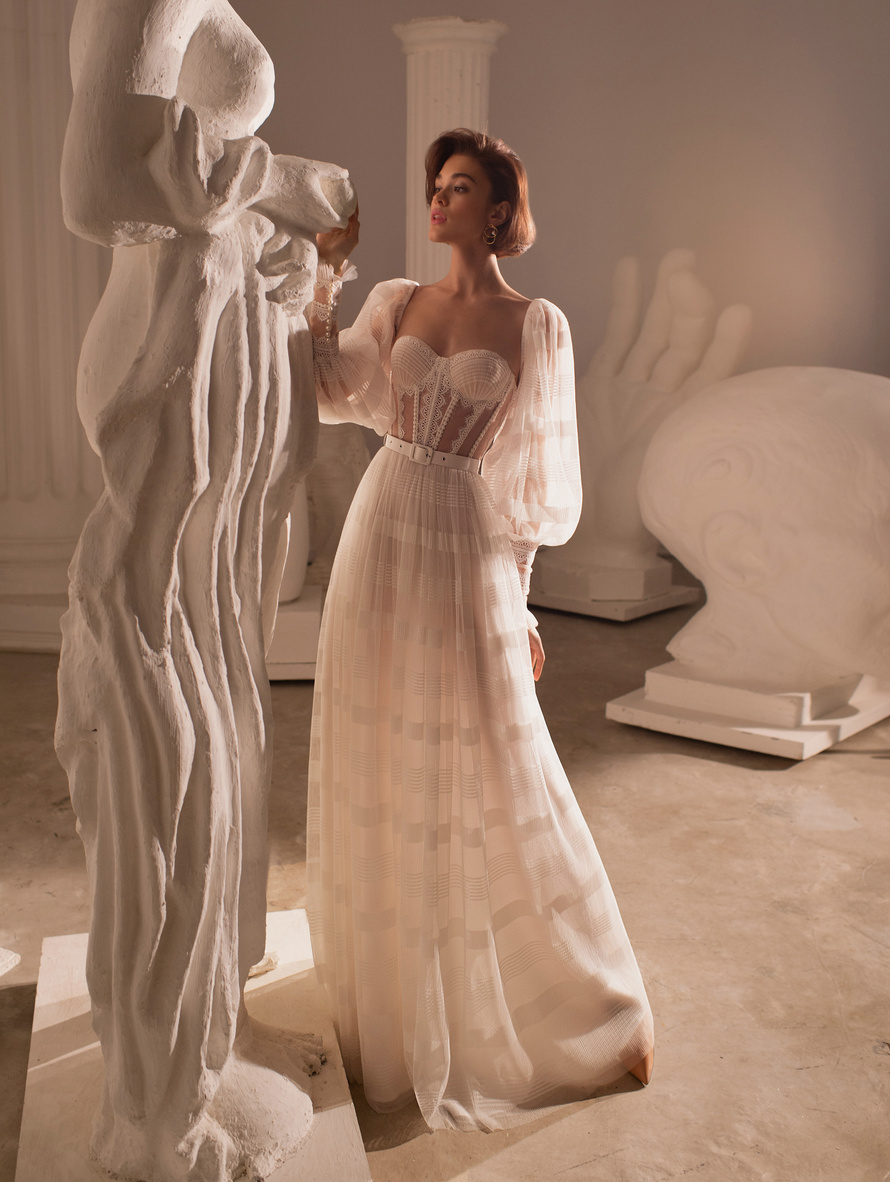 Свадебное платье Каприта Кукла — купить в Москвае платье Каприта из коллекции Олимп 2022