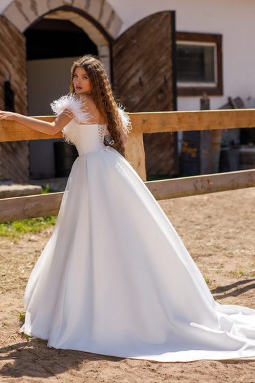 Купить свадебное платье «Адыгея» Стрекоза из коллекции Любава 2023 года в салоне «Мэри Трюфель»