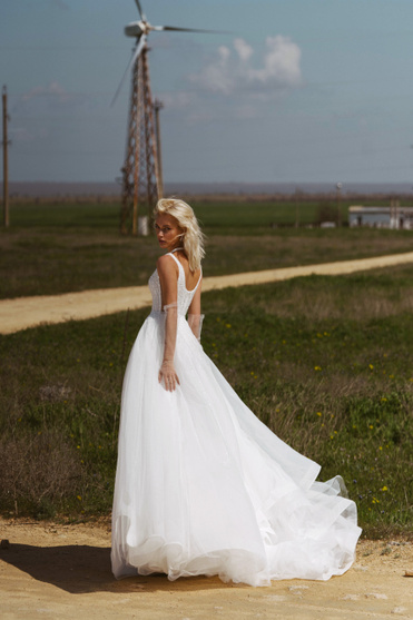 Купить свадебное платье «Бриджит» Наталья Романова из коллекции Блаш 2022 года в салоне «Мэри Трюфель»