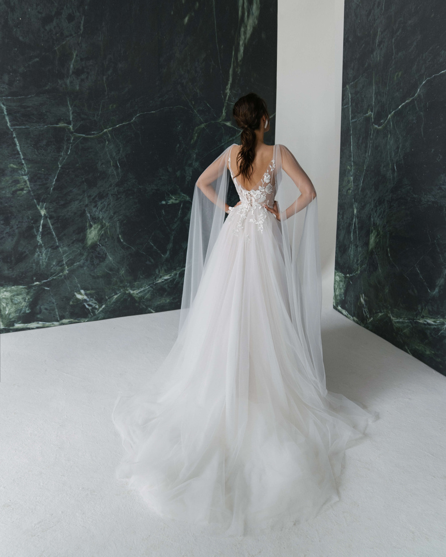 Купить свадебное платье «Саммер» Рара Авис из коллекции Гелекси 2022 года в салоне «Мэри Трюфель»