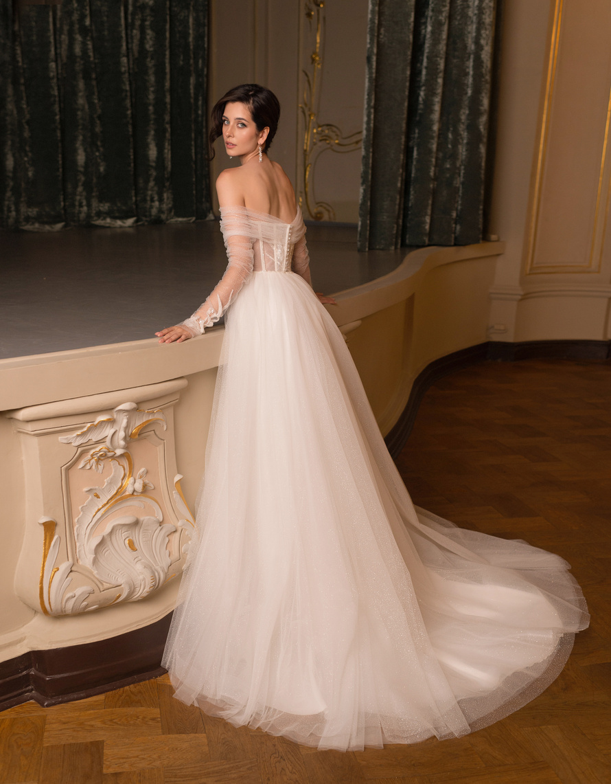 Купить свадебное платье «Корсара» Мэрри Марк из коллекции Мистерия 2023 года в салоне «Мэри Трюфель»