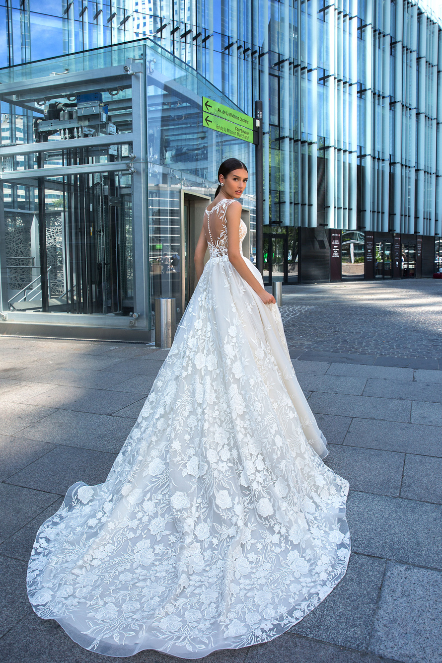 Купить свадебное платье «Лайма» Кристал Дизайн из коллекции Париж 2019 в интернет-магазине «Мэри Трюфель»
