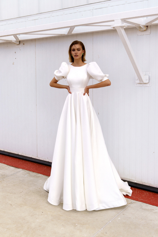 Купить свадебное платье «Эрика» Натальи Романовой из коллекции 2021 в салоне «Мэри Трюфель»