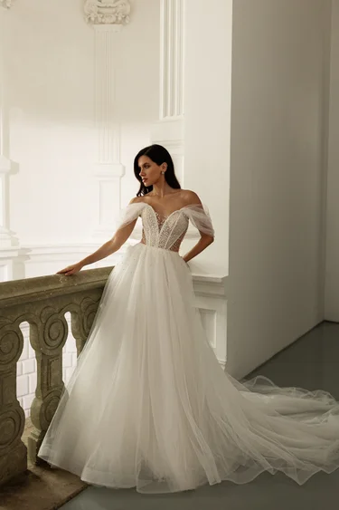Купить свадебное платье «Жаклин» Эстелавия из коллекции Одна на миллион 2024 года в салоне «Мэри Трюфель» Жаклин