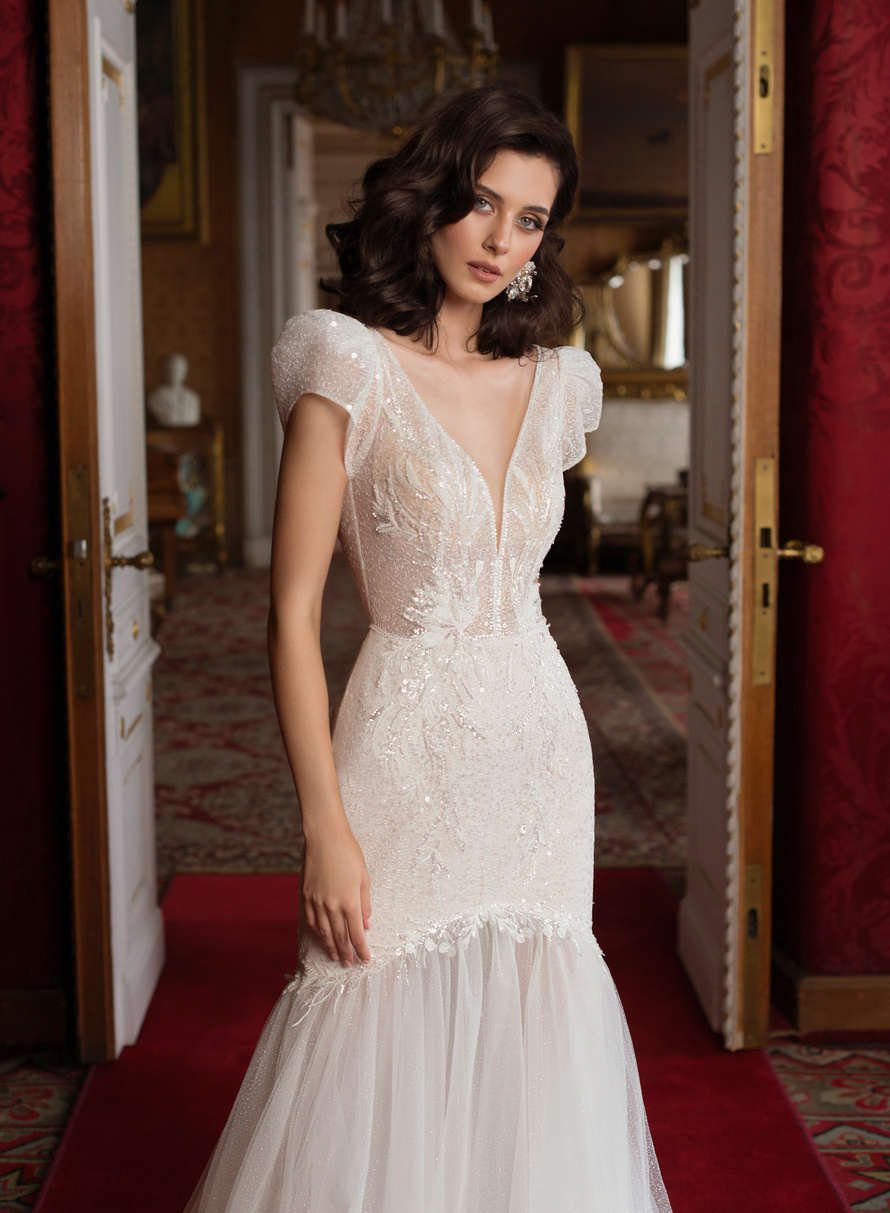 Купить свадебное платье «Илфа» Мэрри Марк из коллекции Мистерия 2023 года в салоне «Мэри Трюфель»