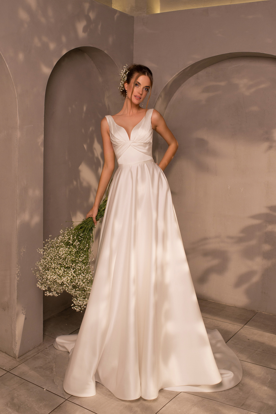 Купить свадебное платье «Тиссая» Мэрри Марк из коллекции Минимализм 2023 года в салоне «Мэри Трюфель»