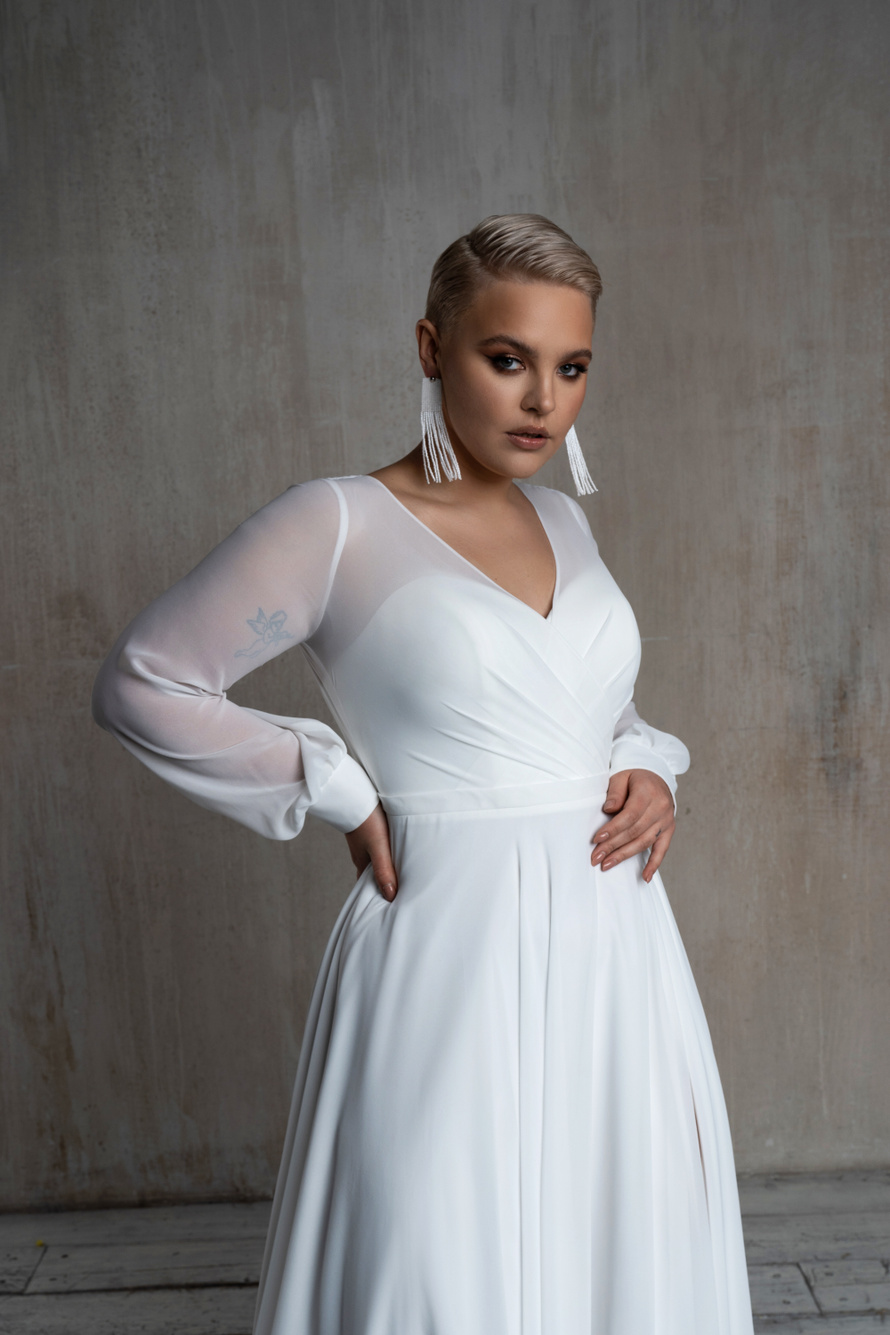 Свадебное платье «Осфадэль плюс сайз» Марта — купить в Москве платье Осфадэль из коллекции 2021 года