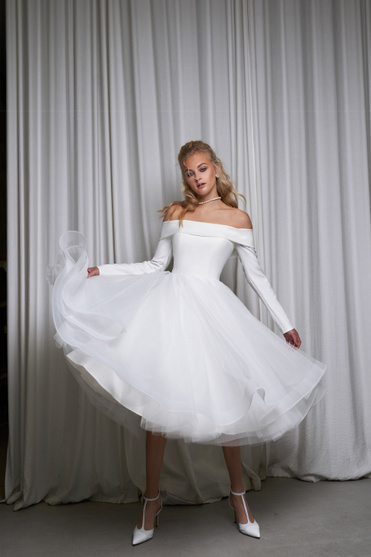 Свадебное платье «Олена» Марта — купить в Нижнем Новгороде платье Олена из коллекции 2021 года