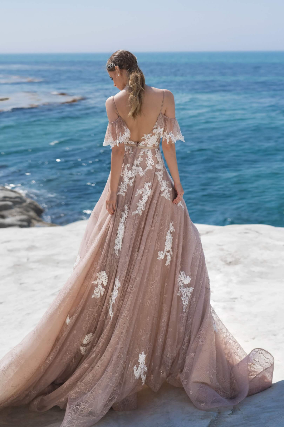 Купить свадебное платье Арт. 73026a-1 Луссано Брайдал из коллекции 2021 года в салоне «Мэри Трюфель»