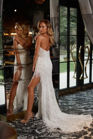 Buy wedding dress «Galia» Katy Corso from the collection of 2022 in the boutique “Mary Trufel” Galia