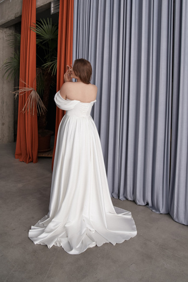 Купить свадебное платье «Констанза» Кукла из коллекции Префолл 2023 года в салоне «Мэри Трюфель»