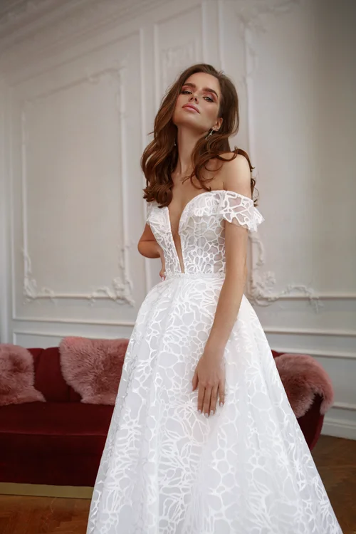 Купить свадебное платье «Татин» Натальи Романовой из коллекции 2021 в салоне «Мэри Трюфель» Татин