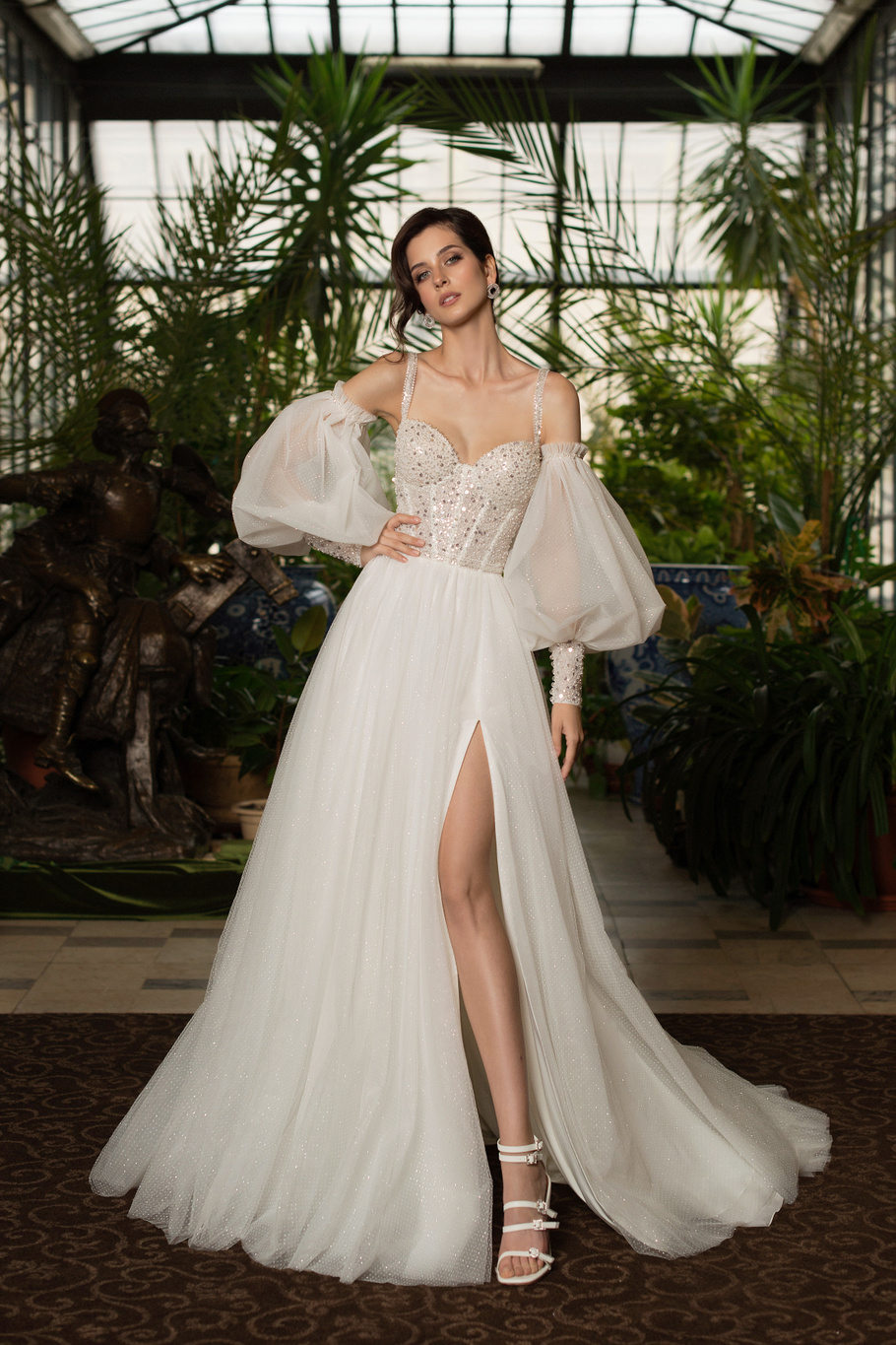 Купить свадебное платье «Тефия» Мэрри Марк из коллекции Мистерия 2023 года в салоне «Мэри Трюфель»
