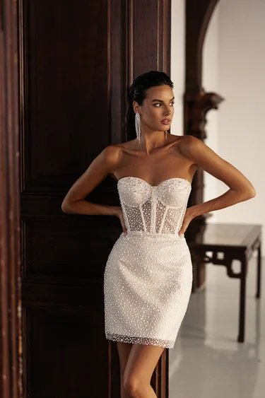 Купить свадебное платье «Клэр» Эстелавия из коллекции Одна на миллион 2024 года в салоне «Мэри Трюфель» Клэр