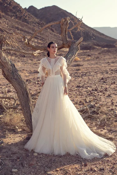 Свадебное платье «Авинар» Татьяны Каплун — купить в Краснодаре платье Авинар из коллекции «Дикий запад» 2021 Авинар