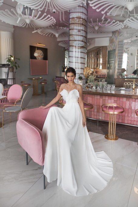 Свадебное платье «Мия» Эйв — купить в Краснодаре платье Мия из коллекции Авант 2021