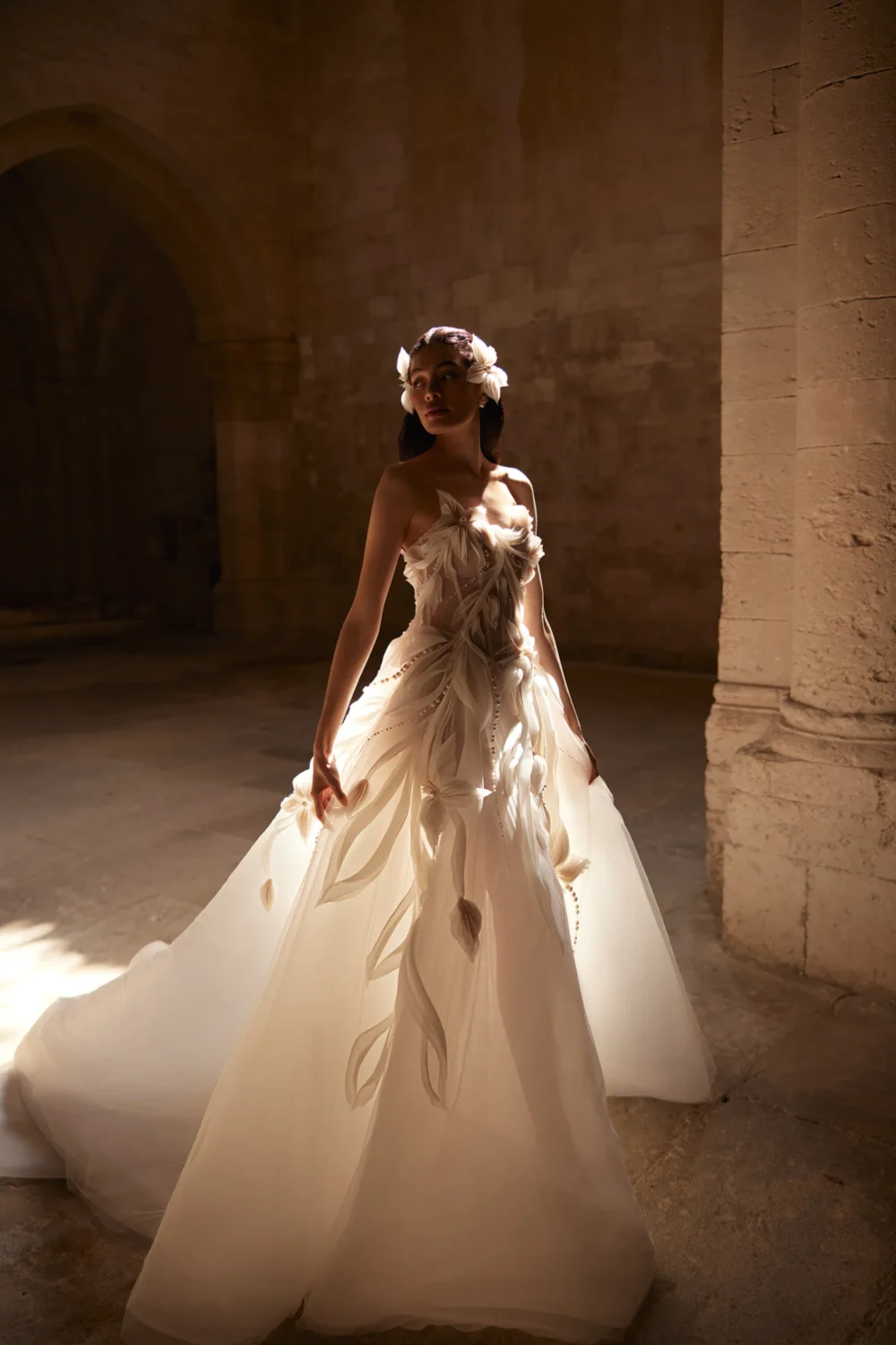 Luxurious wedding dresses
