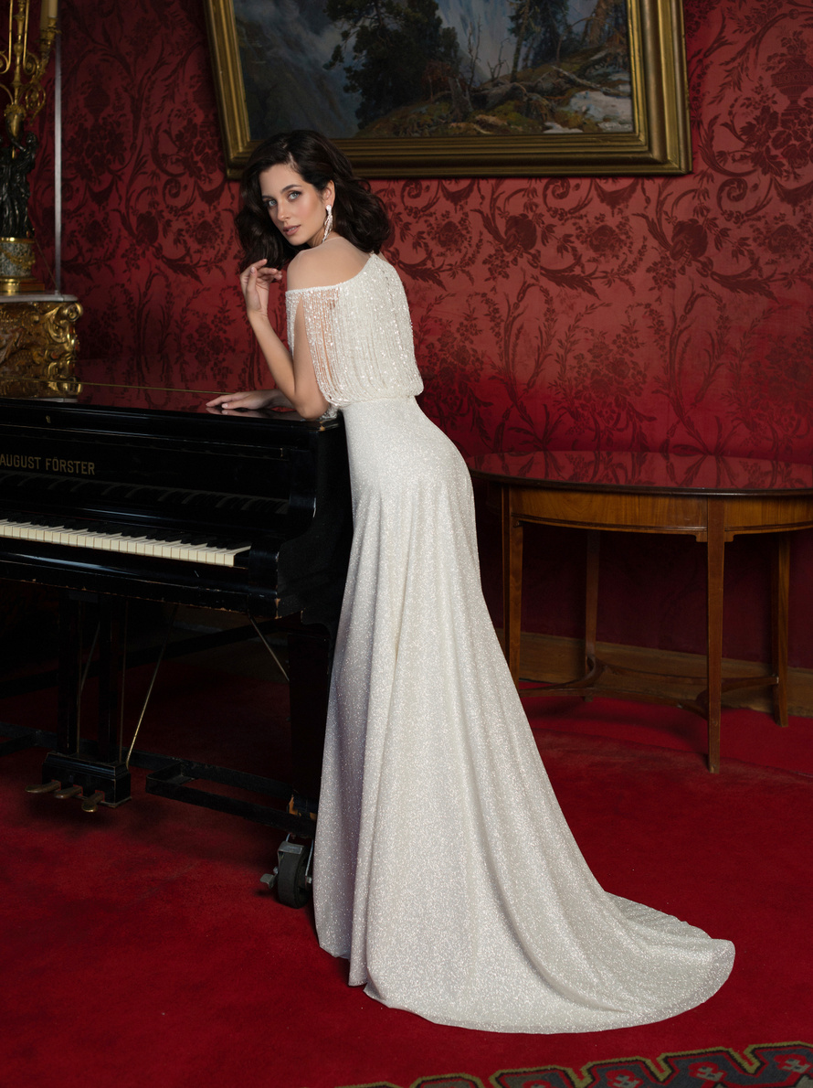 Купить свадебное платье «Кьюри» Мэрри Марк из коллекции Мистерия 2023 года в салоне «Мэри Трюфель»