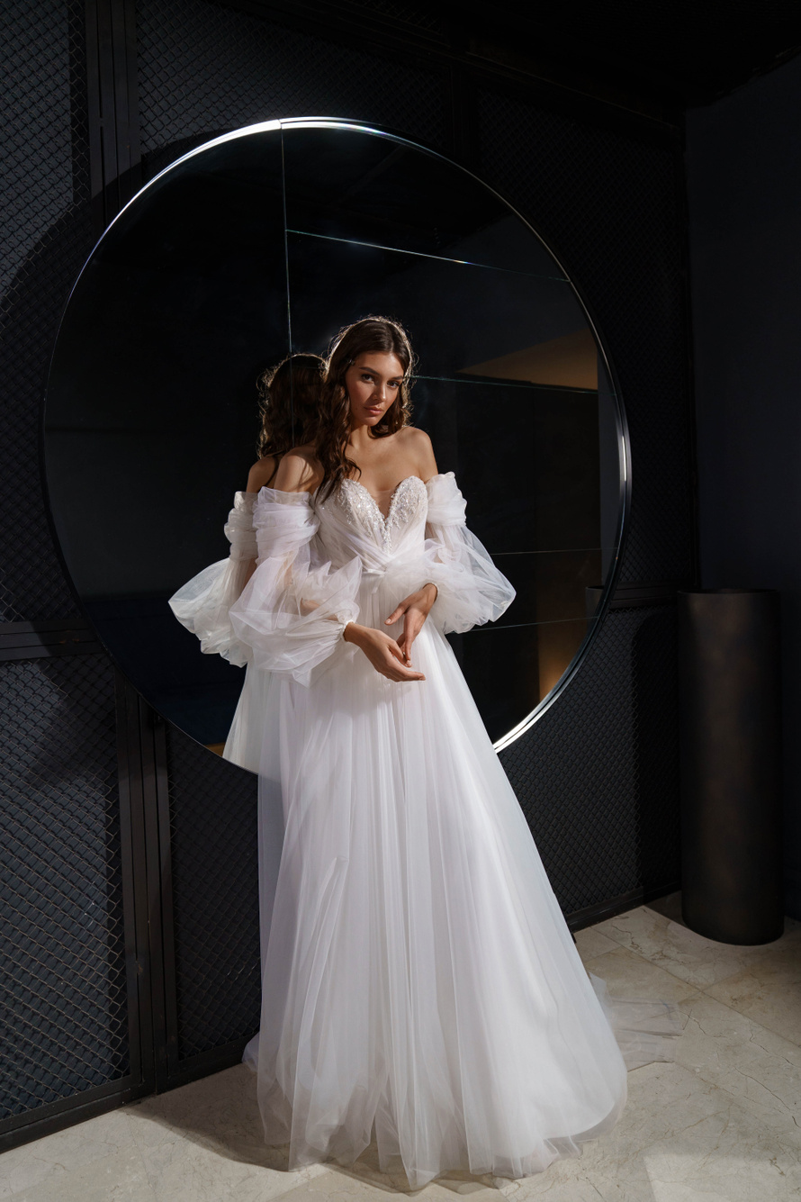 Купить свадебное платье «Амалия» Сониа Солей Эир из коллекции 2023 года в салоне «Мэри Трюфель»