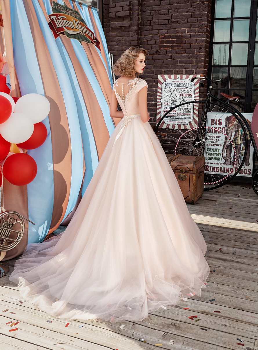 Свадебное платье «Ализон» Татьяны Каплун — купить в Самаре платье Ализон из коллекции «Принцесса цирка 2018»