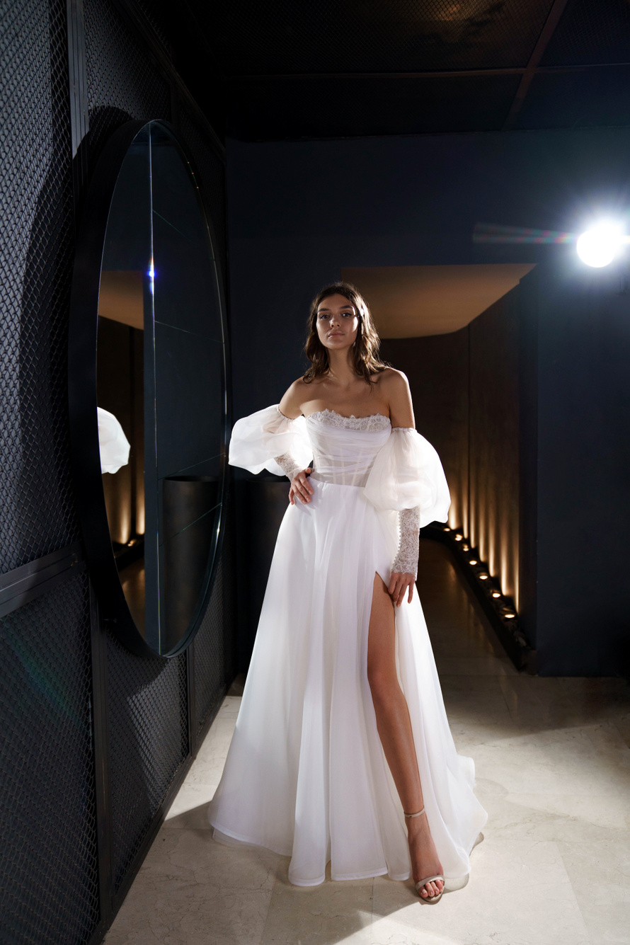 Купить свадебное платье «Трейси» Сониа Солей Эир из коллекции 2023 года в салоне «Мэри Трюфель»