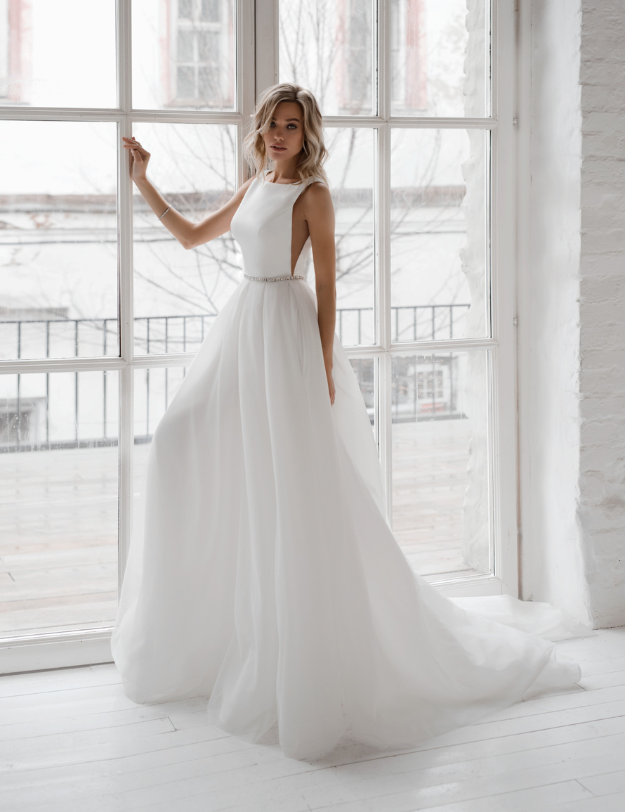 Купить свадебное платье «Ирма» Натальи Романовой из коллекции 2020 в салоне «Мэри Трюфель»
