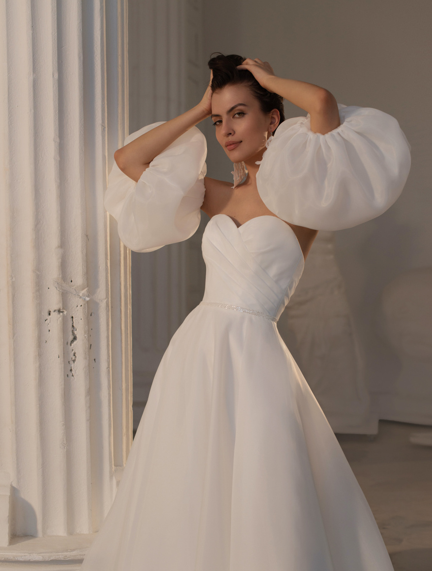 Купить свадебное платье «Эрна» Кукла из коллекции Олимп 2022 года в салоне «Мэри Трюфель»
