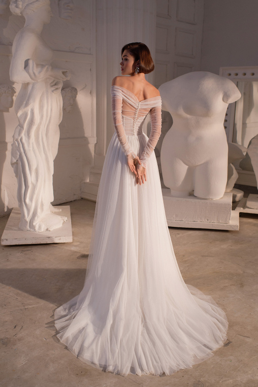 Свадебное платье Гардара Кукла — купить в Краснодаре платье Гардара из коллекции Олимп 2022