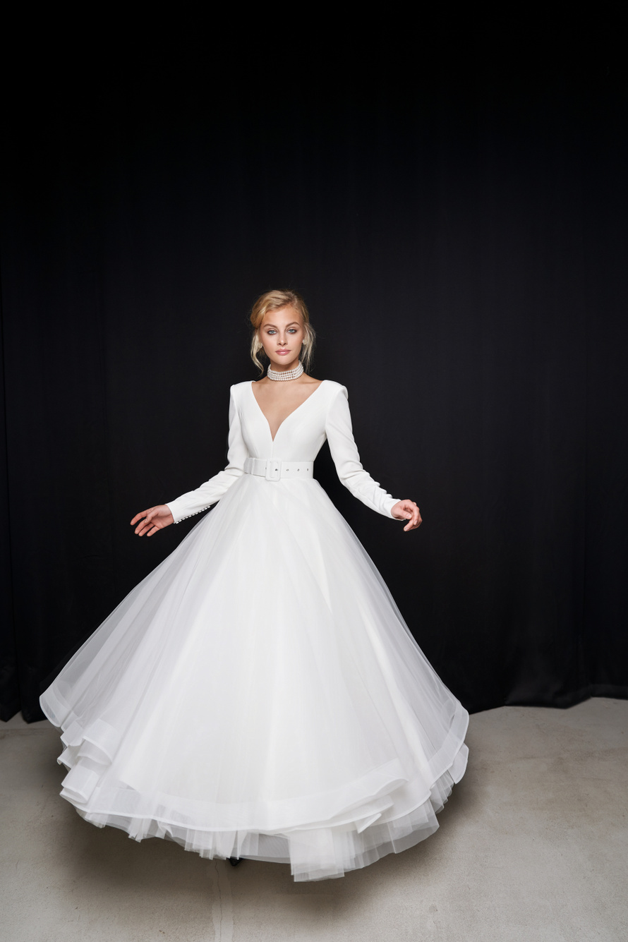 Свадебное платье «Ойра» Марта — купить в Краснодаре платье Ойра из коллекции 2021 года