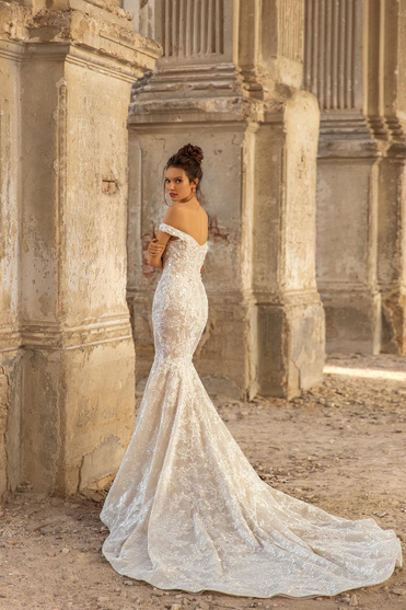 Купить свадебное платье «Паола» Евы Лендел из коллекции 2021 в Краснодаре 