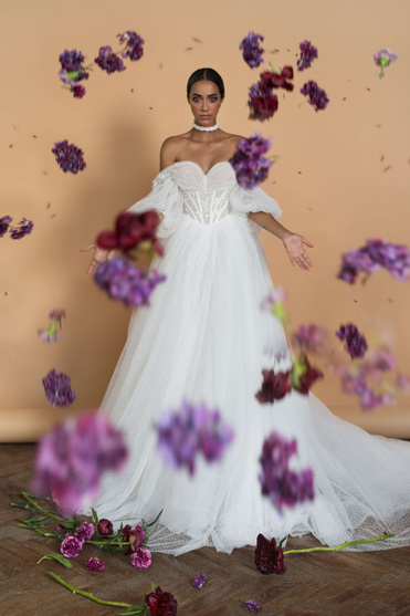 Купить свадебное платье «Этьен» Бламмо Биамо из коллекции Нимфа 2020 года в Екатеринбурге