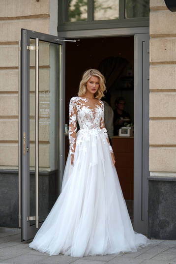 Buy wedding dress «Lina» Sonesta from the collection of 2024 in the boutique “Mary Trufel”